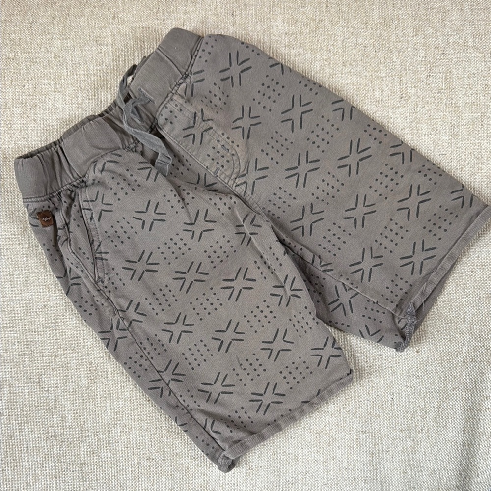Tea Collection Terry Gray Patterned Shorts